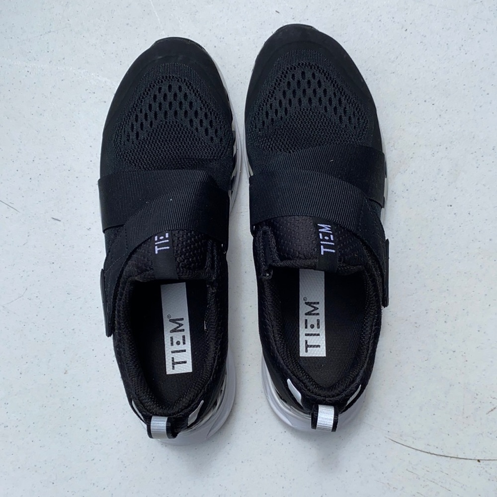 Tiem cycling shoes size 6.5